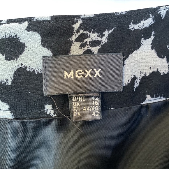 Mexx black and off-white abstract patterned skirt, size EU 42 - Picture 8 of 8